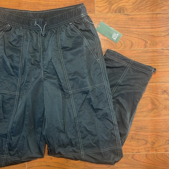 NWT Wild Fable Black Parachute Rip Cord Straight Leg Pants - Picture 2 of 10